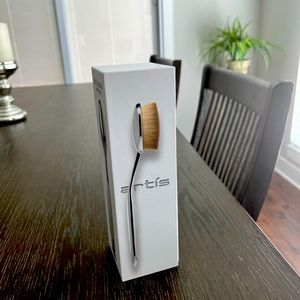 artis ELITE COLLECTION mirror finish Oval 7 brush